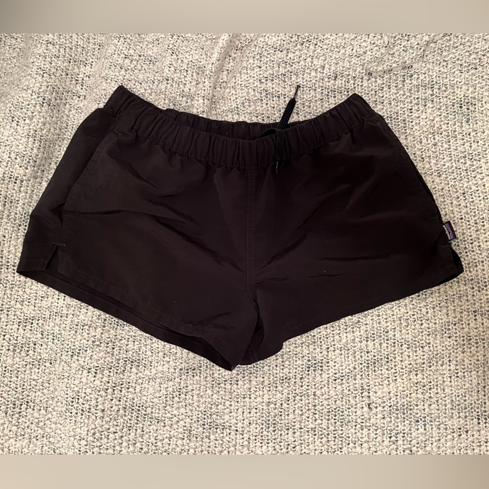Black patagonia barely baggies